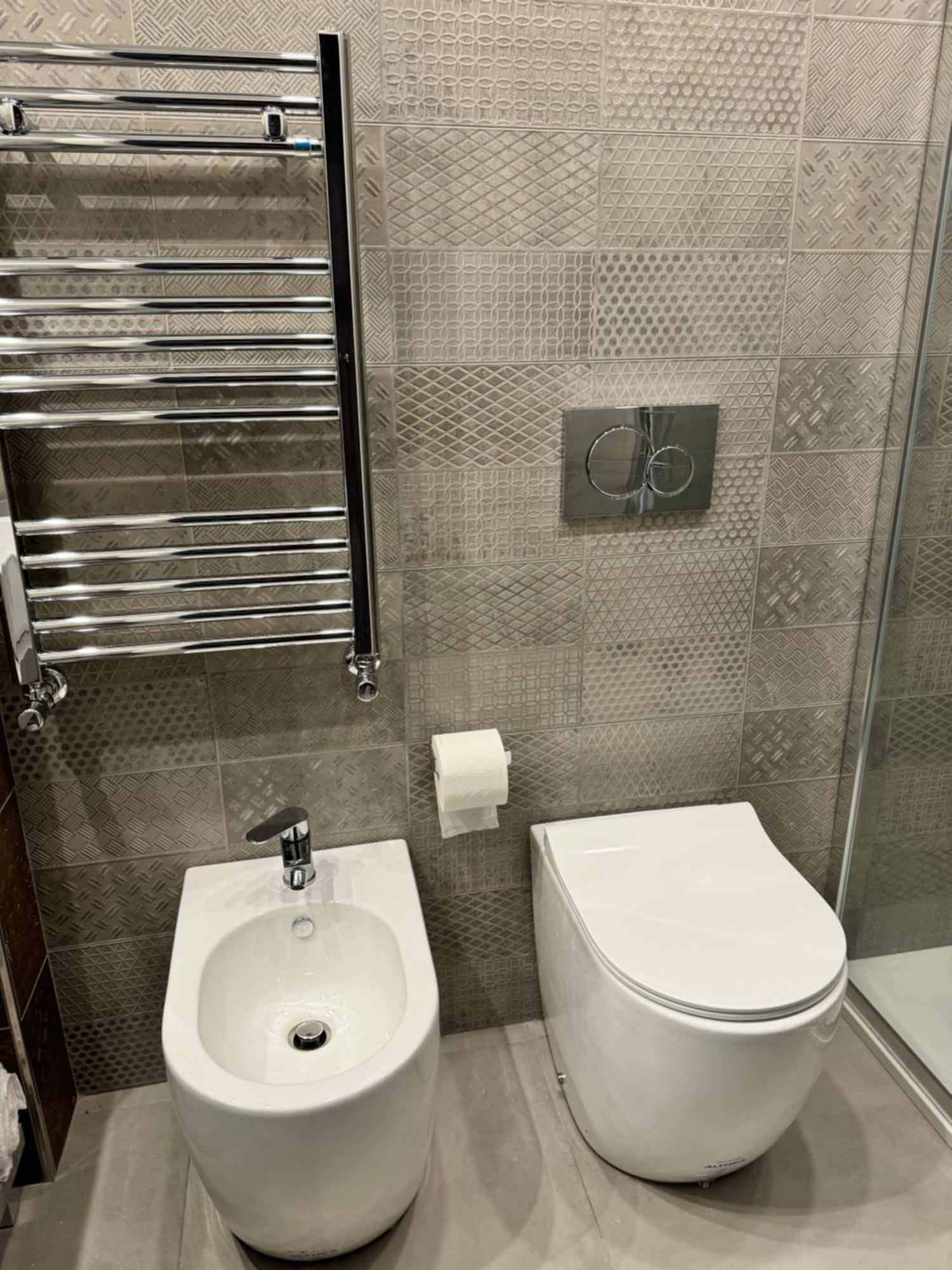 Niky House Roma Hotel Ngoại thất bức ảnh